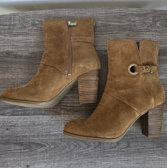 Koolaburra by UGG Samiah Chestnut Brown Suede Leather Heeled Bootie Boot SZ 8 - Picture 5 of 13